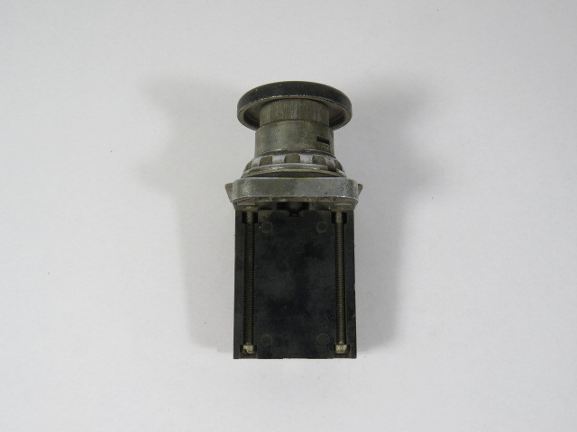 Allis-Chalmers 14-961-280-50-001 Black Mushroom Push Button 600V USED