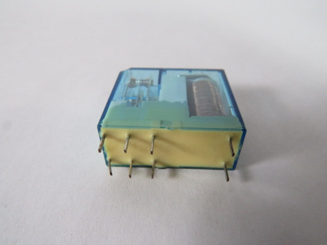 Finder 40.52.9.024.0000 Plug-in Relay 24VDC 8A 250V 8-Pin USED