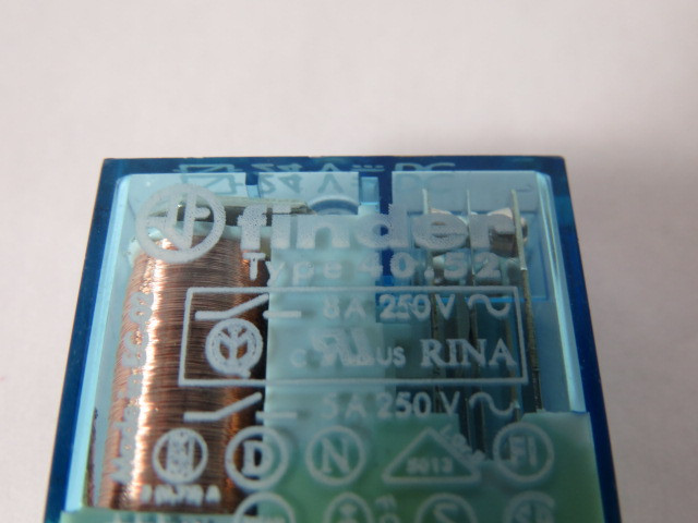 Finder 40.52.9.024.0000 Plug-in Relay 24VDC 8A 250V 8-Pin USED