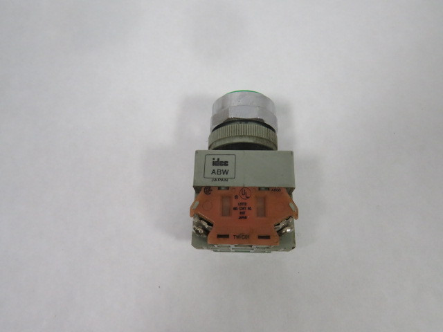 IDEC ABW111-G Non-Illuminated Green Push Button 1NO/1NC USED