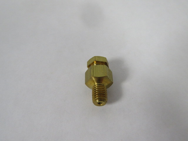 Generic 66772 Tube Fitting 1/8" OD USED
