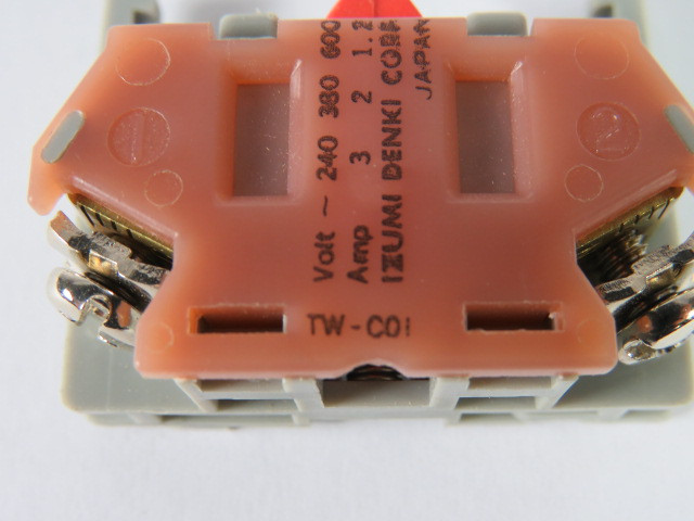 Izumi Denki TW-C01 Contact Block 240-600VAC 1.2-3AMP USED