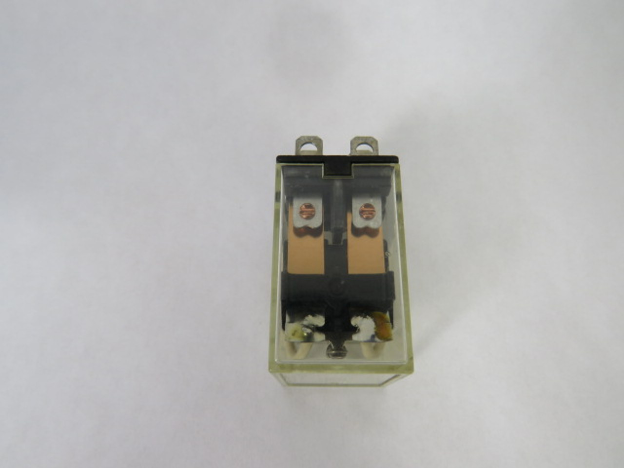 Omron LY2-100/110VAC Relay 10A 100/110VAC 8-Pin USED