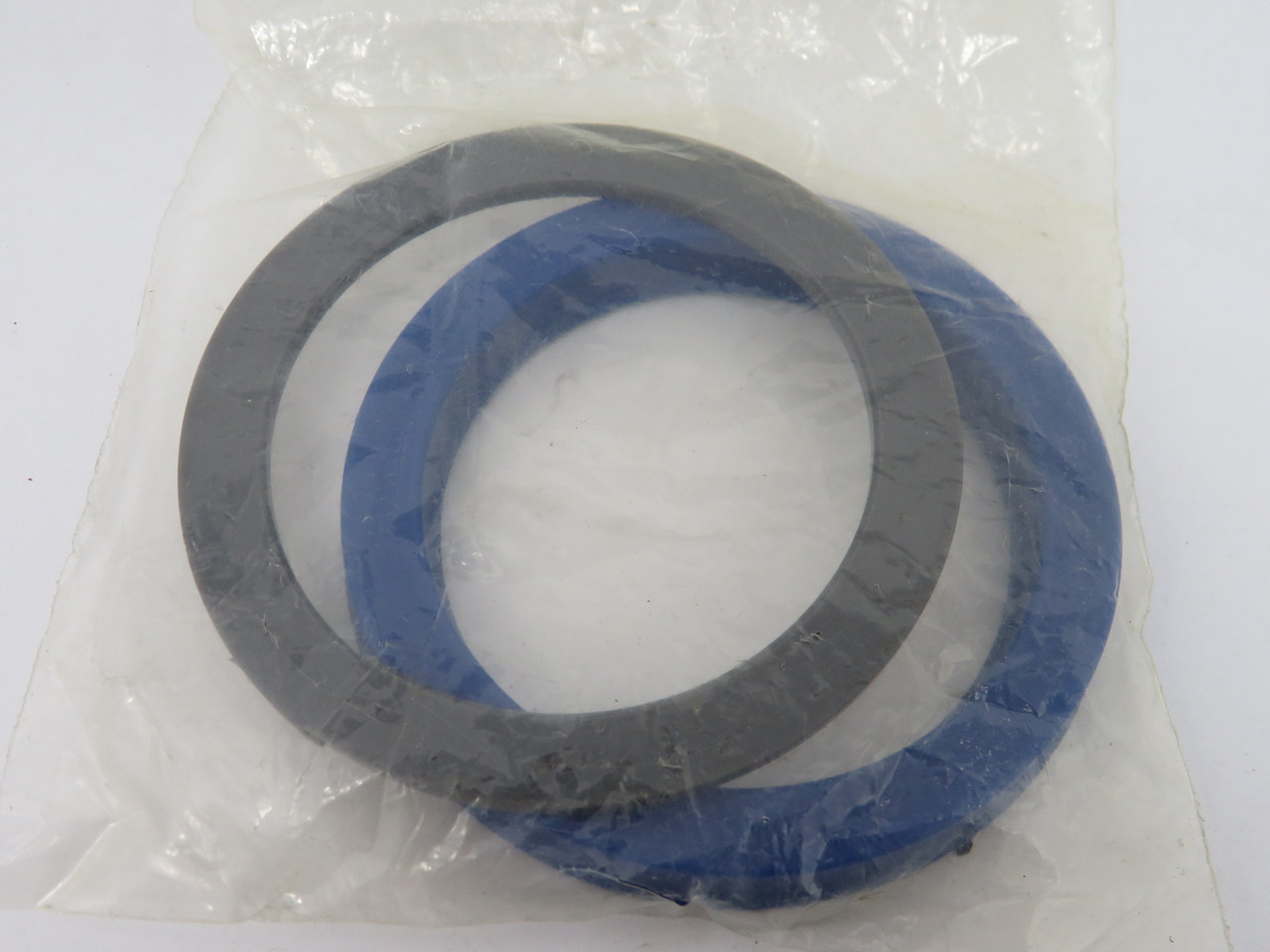 Hallite 4602500 Polyurethane Rod/Piston Seal 90mmOD 70mmID 12mmW NWB