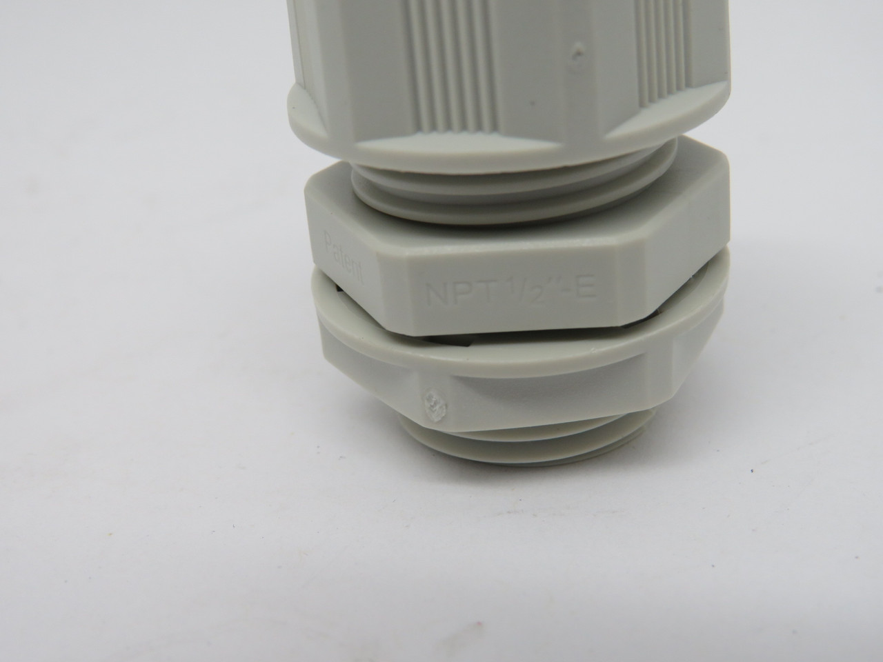 Beist N12612 Grey Nylon Cable Gland 1/2" NPT 6-12mm Lot of 4 NOP