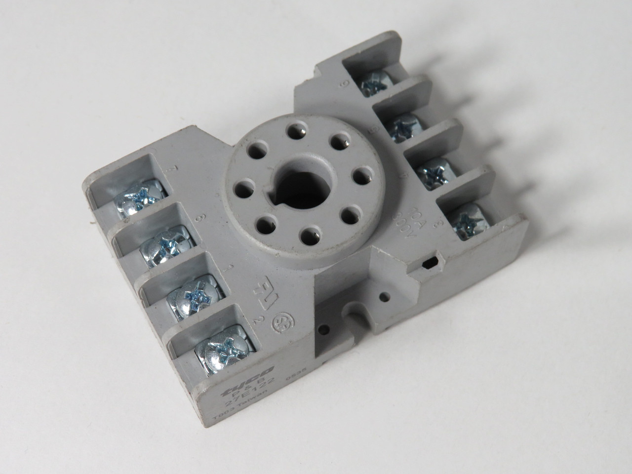 Tyco 27E122 Gray Relay Socket Base 10A 300V 8-Pin USED