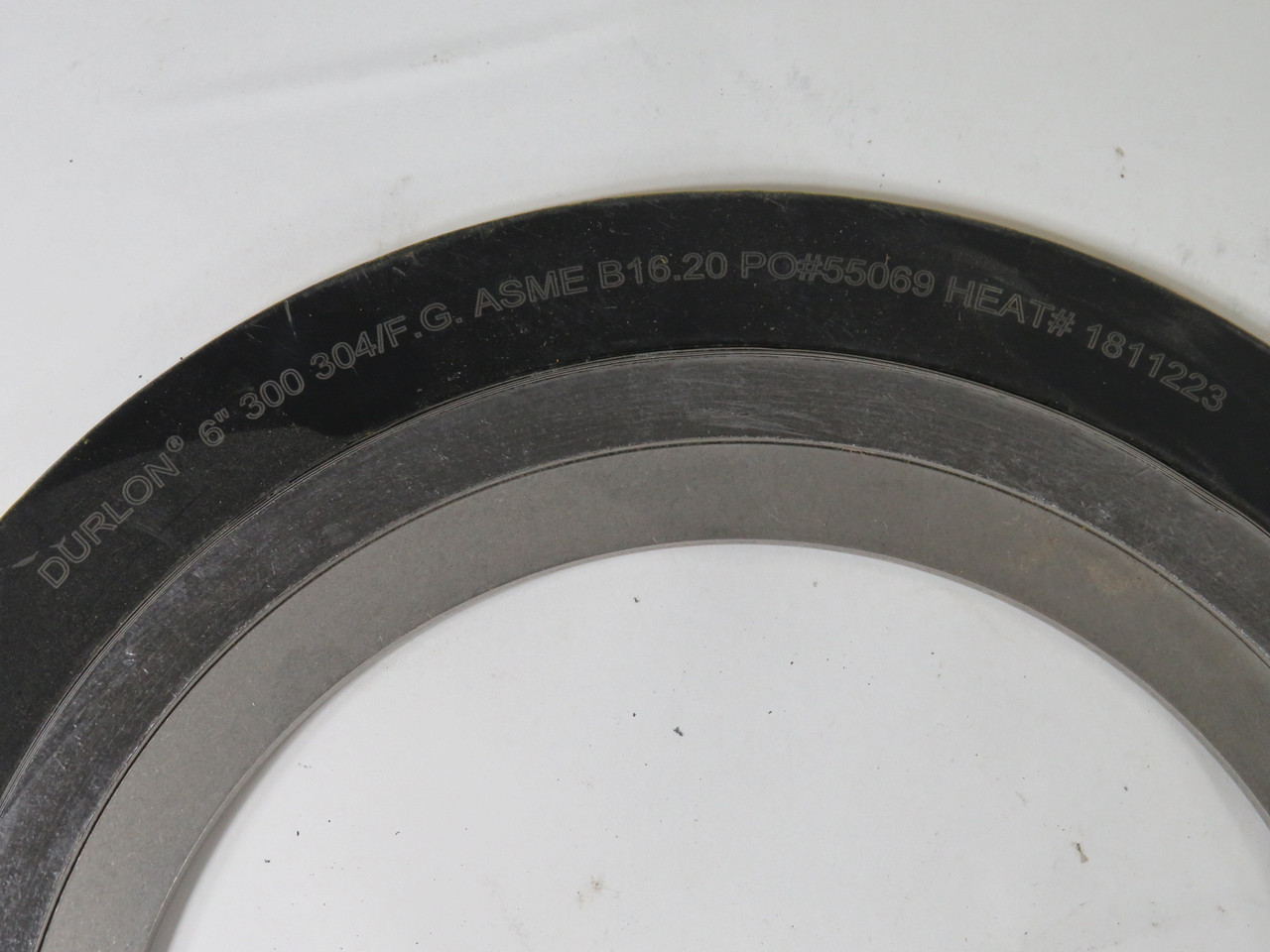 Durlon ASME B16.20-6" 300 Spiral Wound Gasket SS304/FG 6" 300# SHELF WEAR NOP