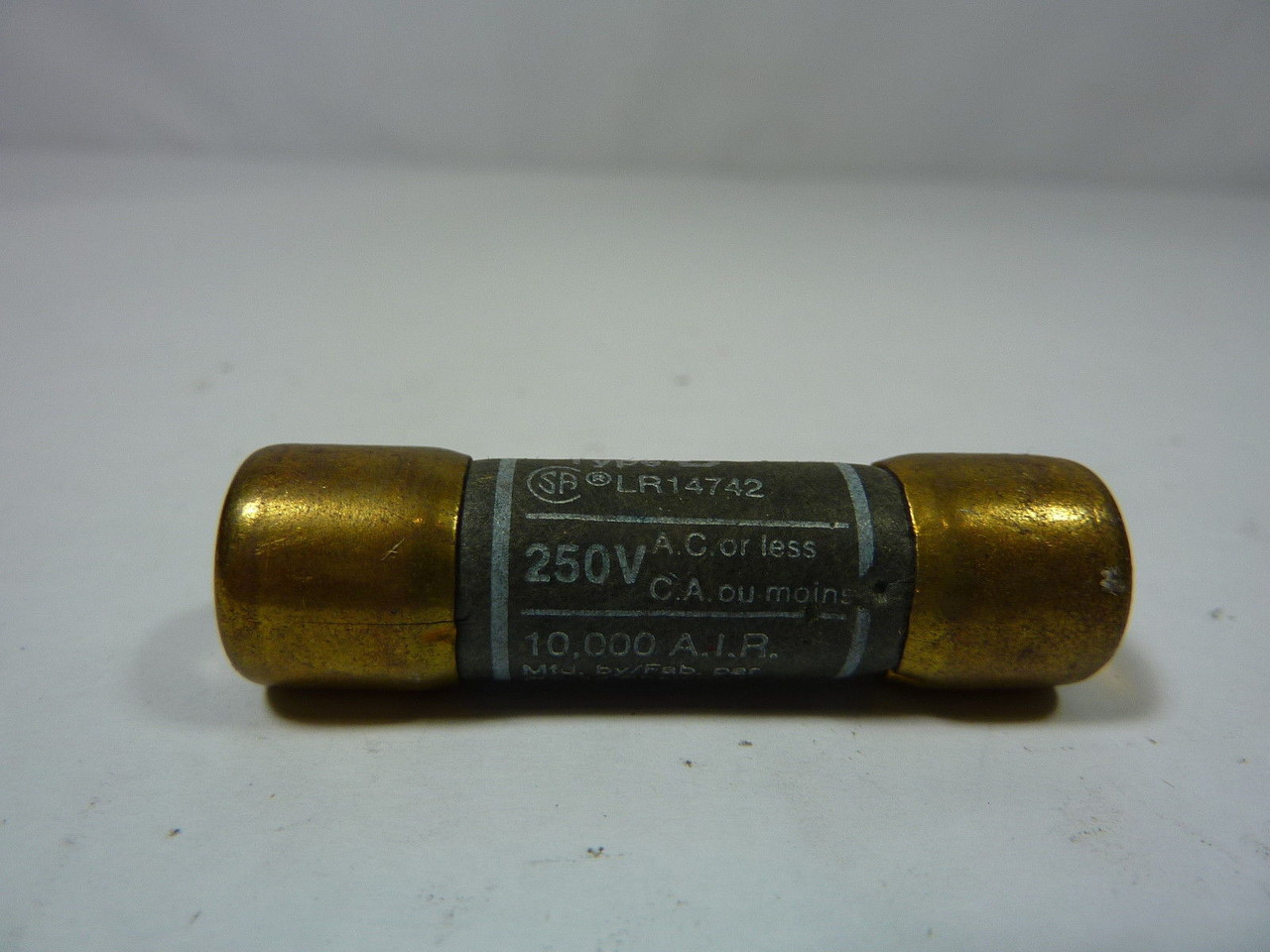 Gould CRN-3 Time Delay Fuse 3A 250V USED