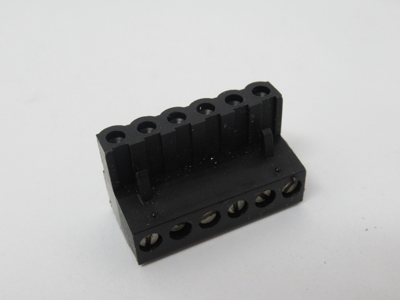 Phoenix Contact MSTB2,5/6-ST-5,08BK Black PCB Connector 6Pos 12A 320V USED