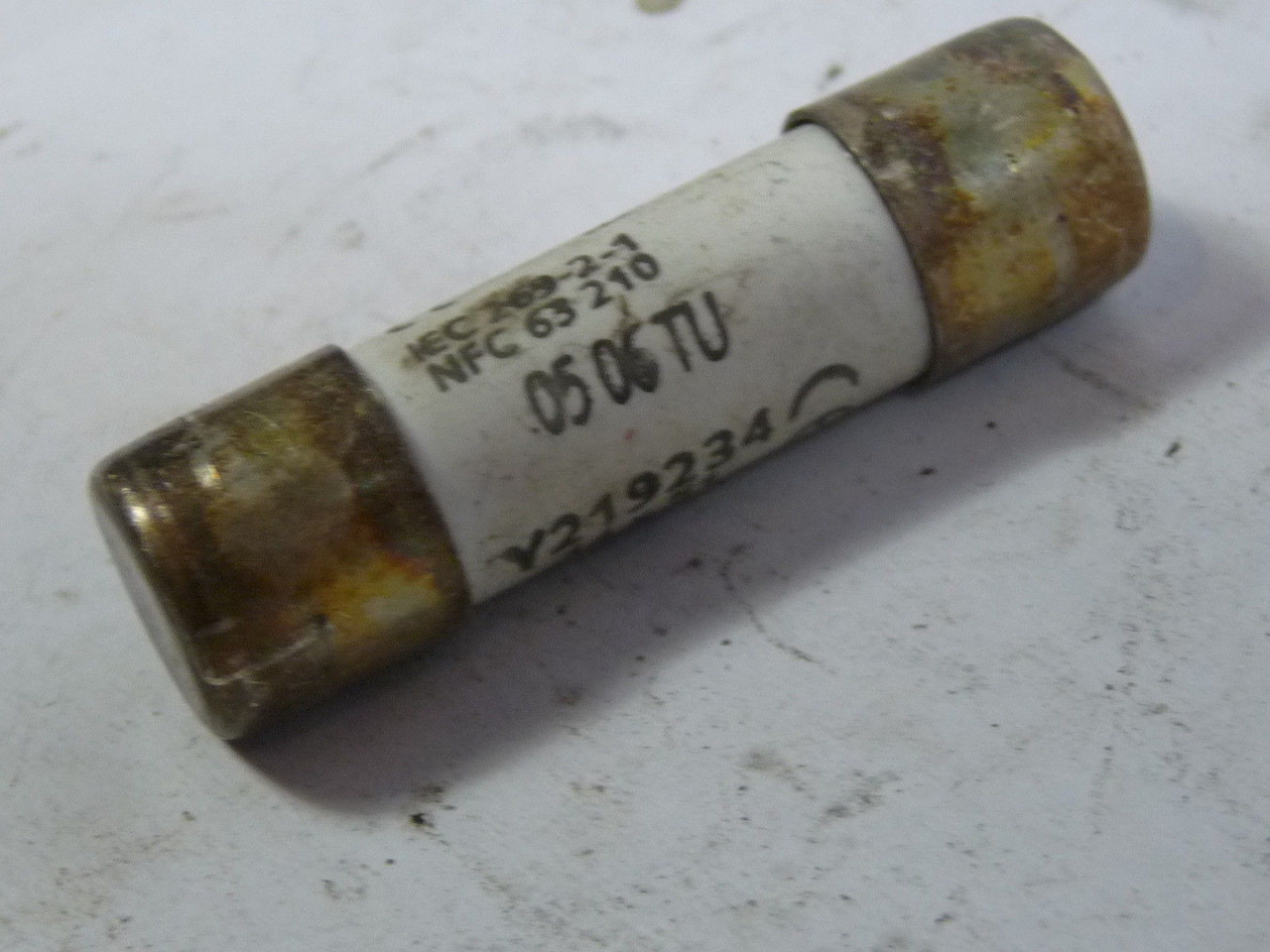 Ferraz Shawmut 17213-G Fuse 2A 690V USED
