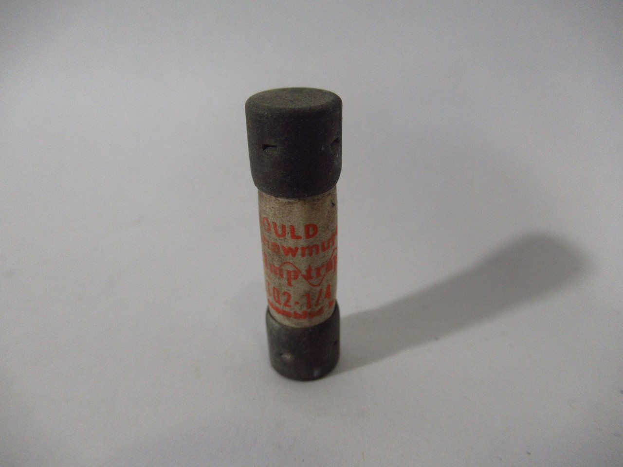 Gould Shawmut ATQ2-1/4 Amptrap Fuse 2-1/4A 500VAC USED