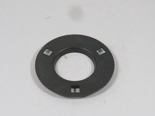 NTN PF204 3-Bolt Round Flange Mount Housing USED