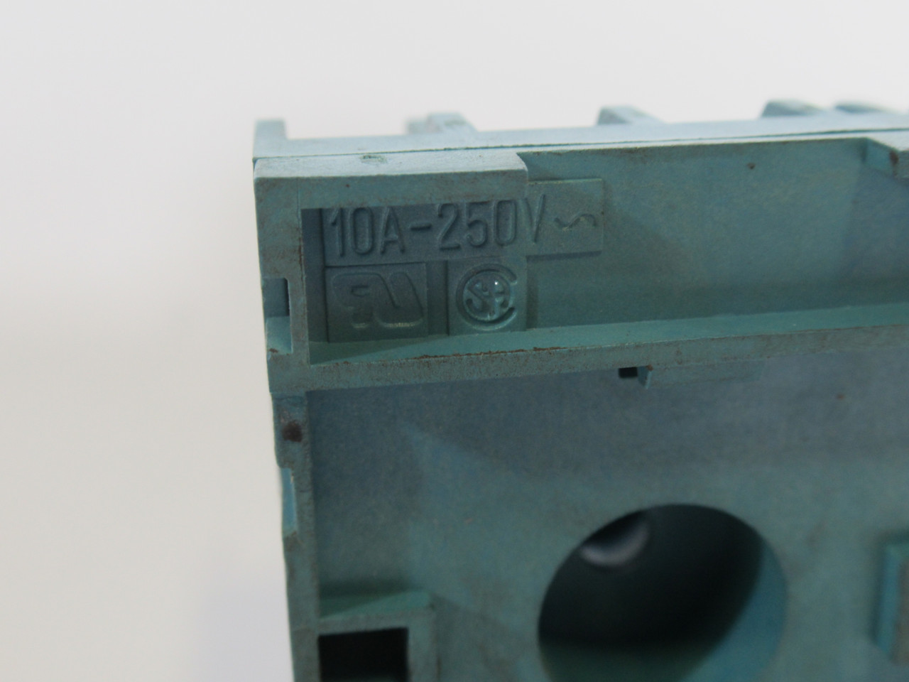 Finder 90.27 Relay Socket 10A@250VAC 11-Pin USED