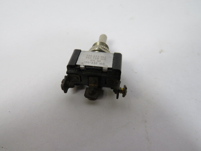 Gardner Bender GSW-117 3P SPDT Toggle Switch (ON)-OFF-(ON) 10A@277VAC USED