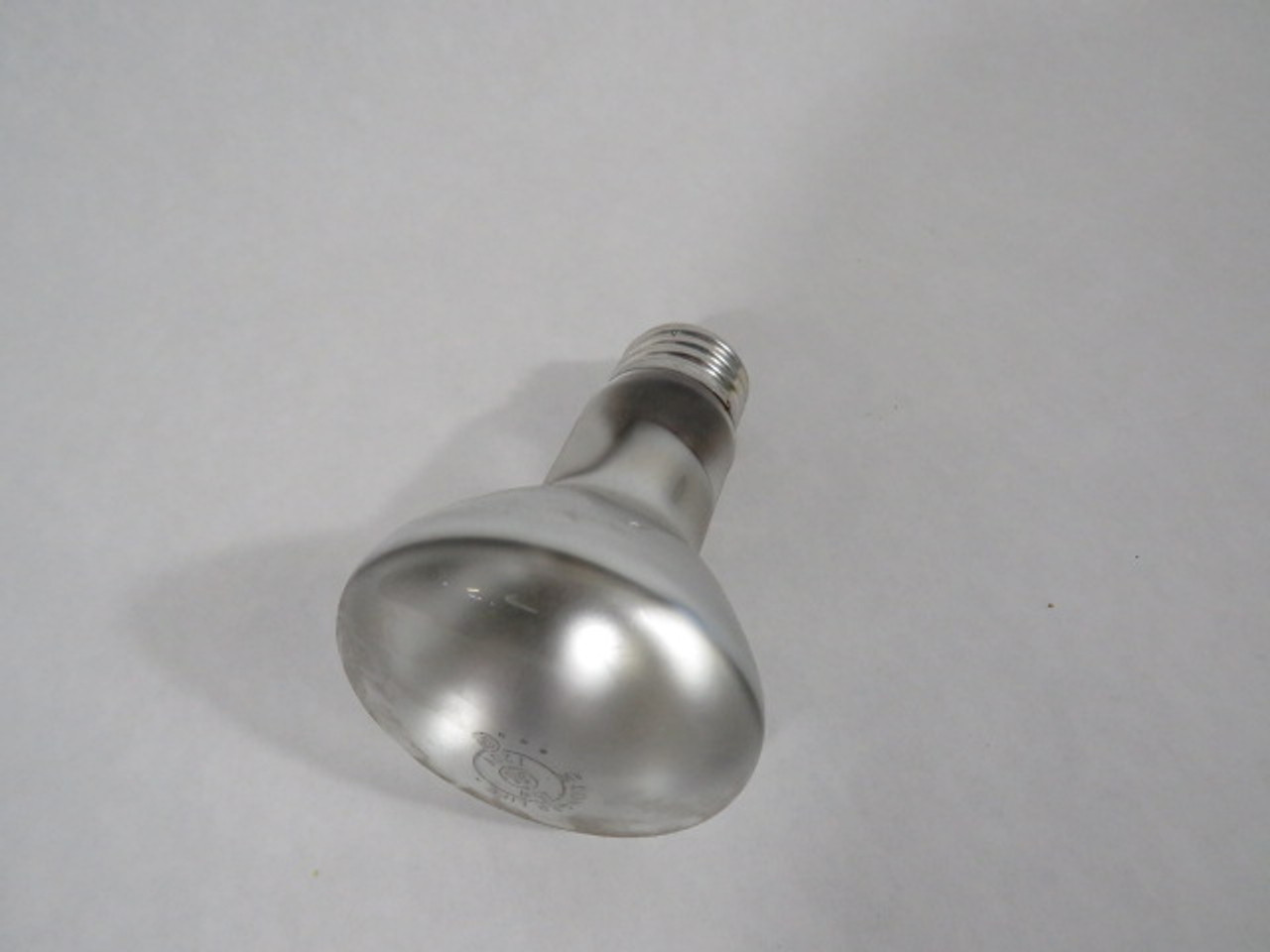 General Electric 41798 Floodlight Soft White 45W 120V 400lm R20 Bulb NEW