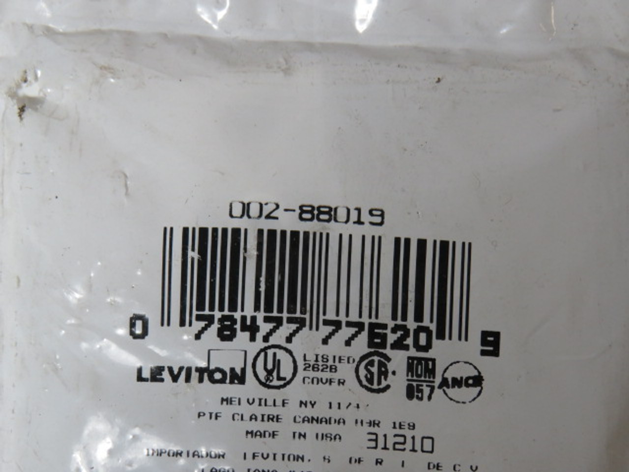Leviton 002-88019 1-Gang No Device Blank Wall Plate White ! NWB !