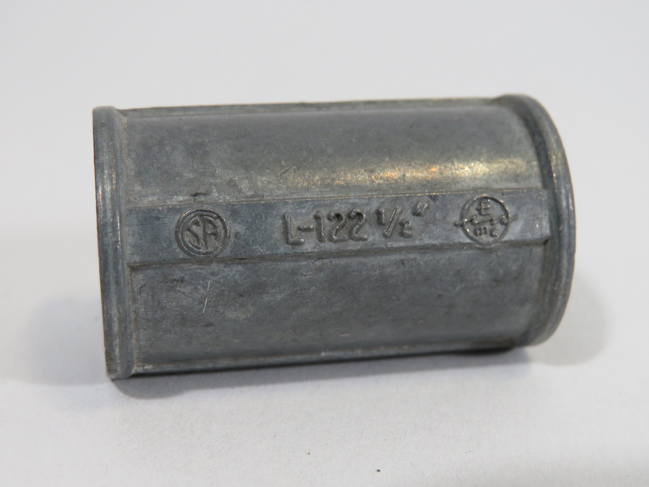 EMC L-122 Zinc EMT Set Screw Coupling 1/2" Lot of 7 USED