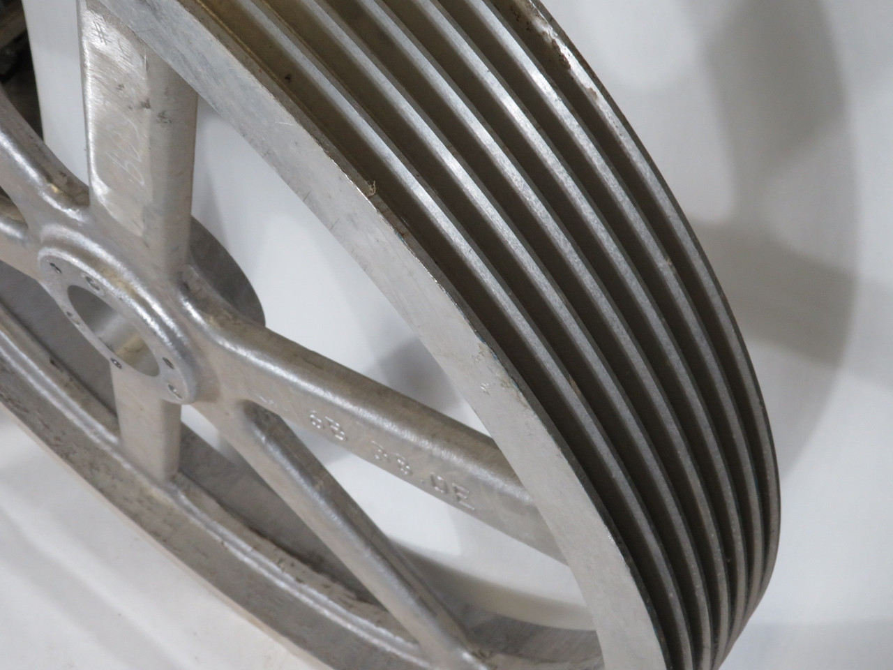 Generic 6B 38.0 E Aluminum V-Belt Sheave 7/8 - 3-5/16" E Bushing 6-Groove USED