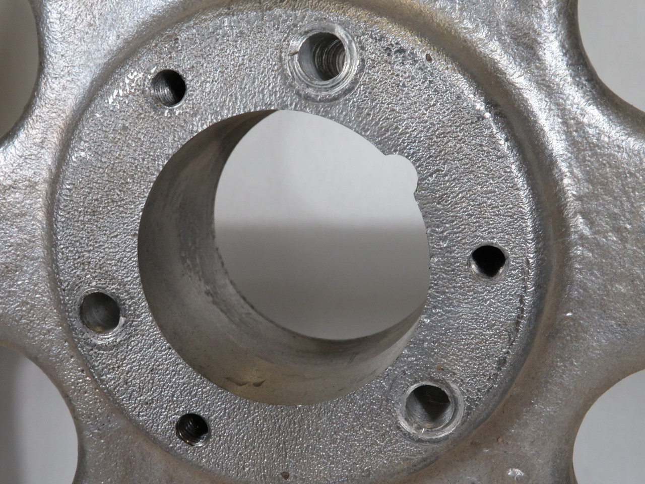 Generic 6B 38.0 E Aluminum V-Belt Sheave 7/8 - 3-5/16" E Bushing 6-Groove USED