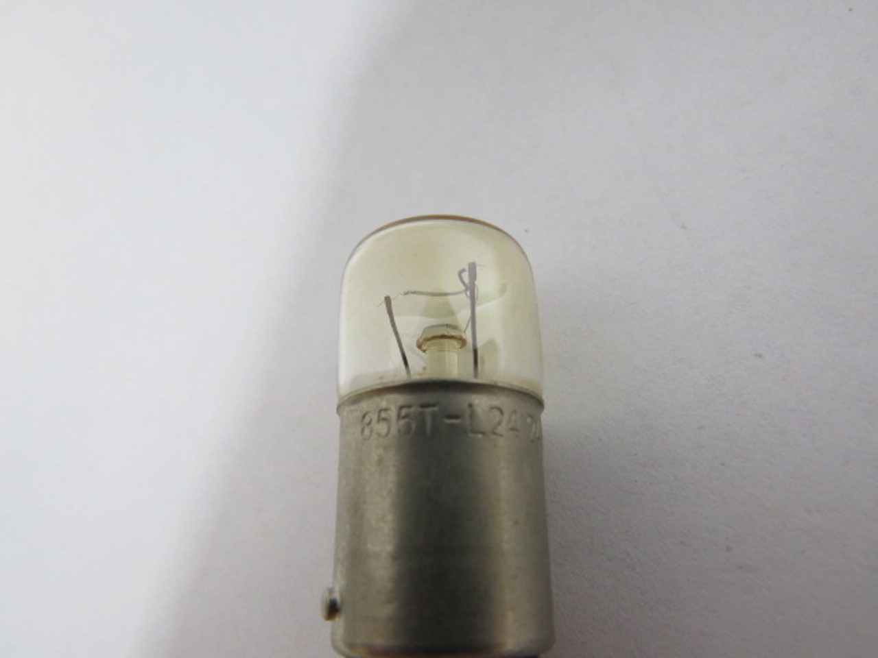 Allen-Bradley 855T-L24 Incandescent Lamp 6.5W 24V USED
