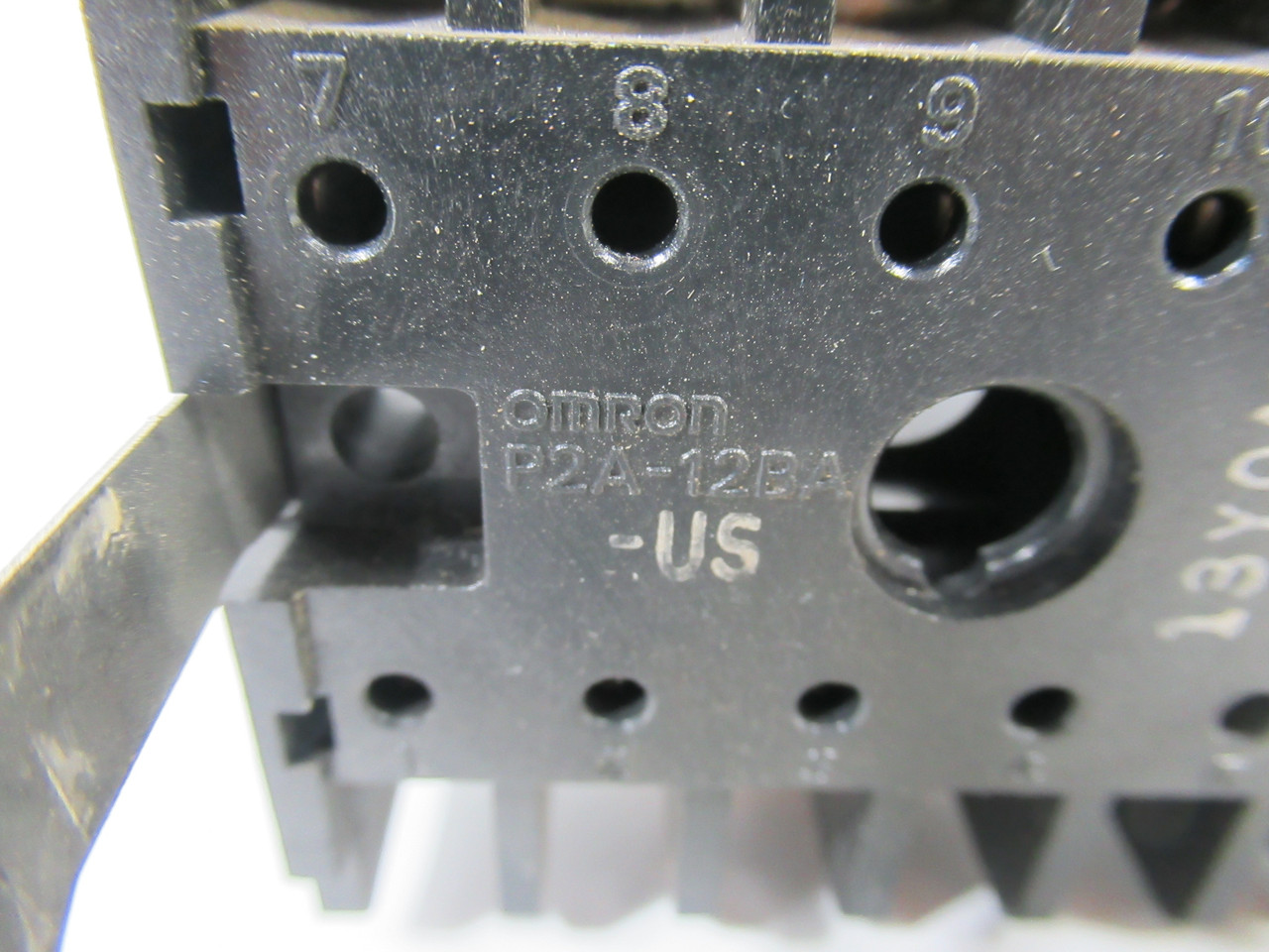 Omron P2A-12BA Relay Socket C/W Clip 12 Pin USED