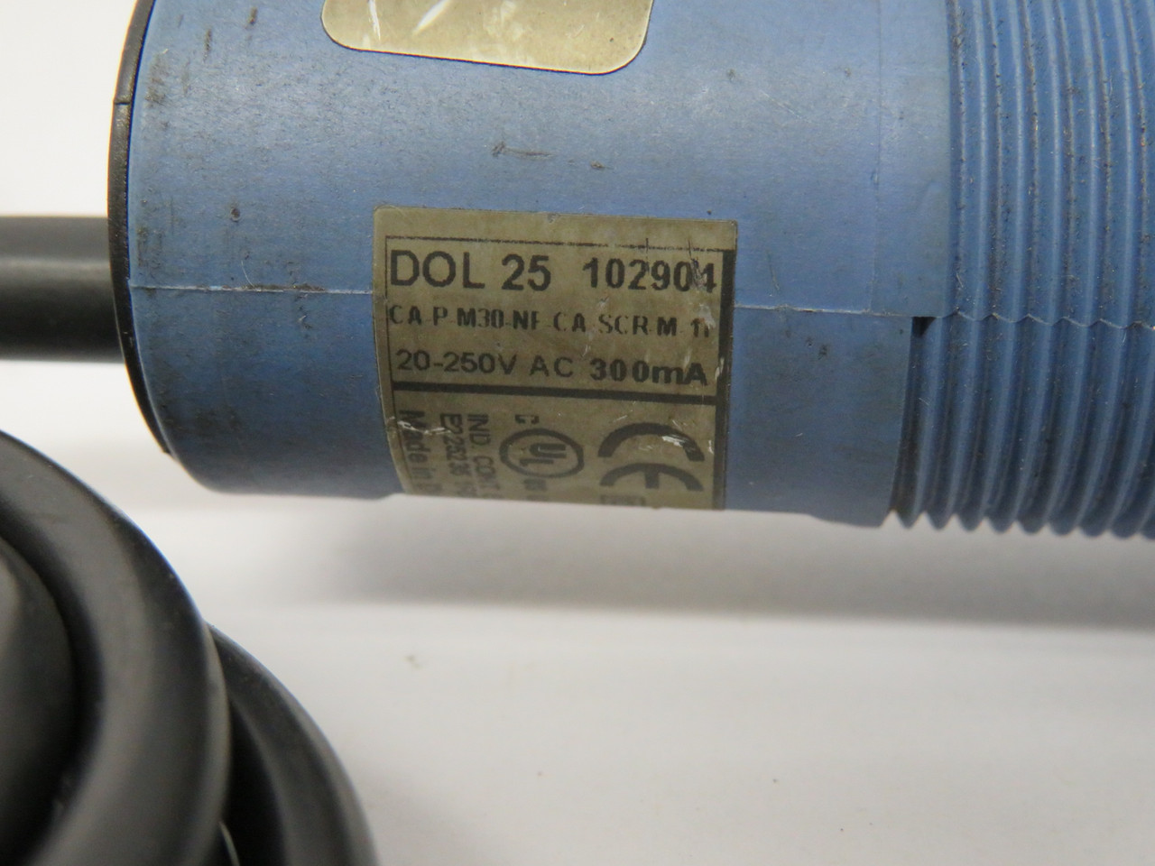 Baumer Electric CFAK30A1200/L Capacitive Proximity Sensor 20-250VAC 300mA USED