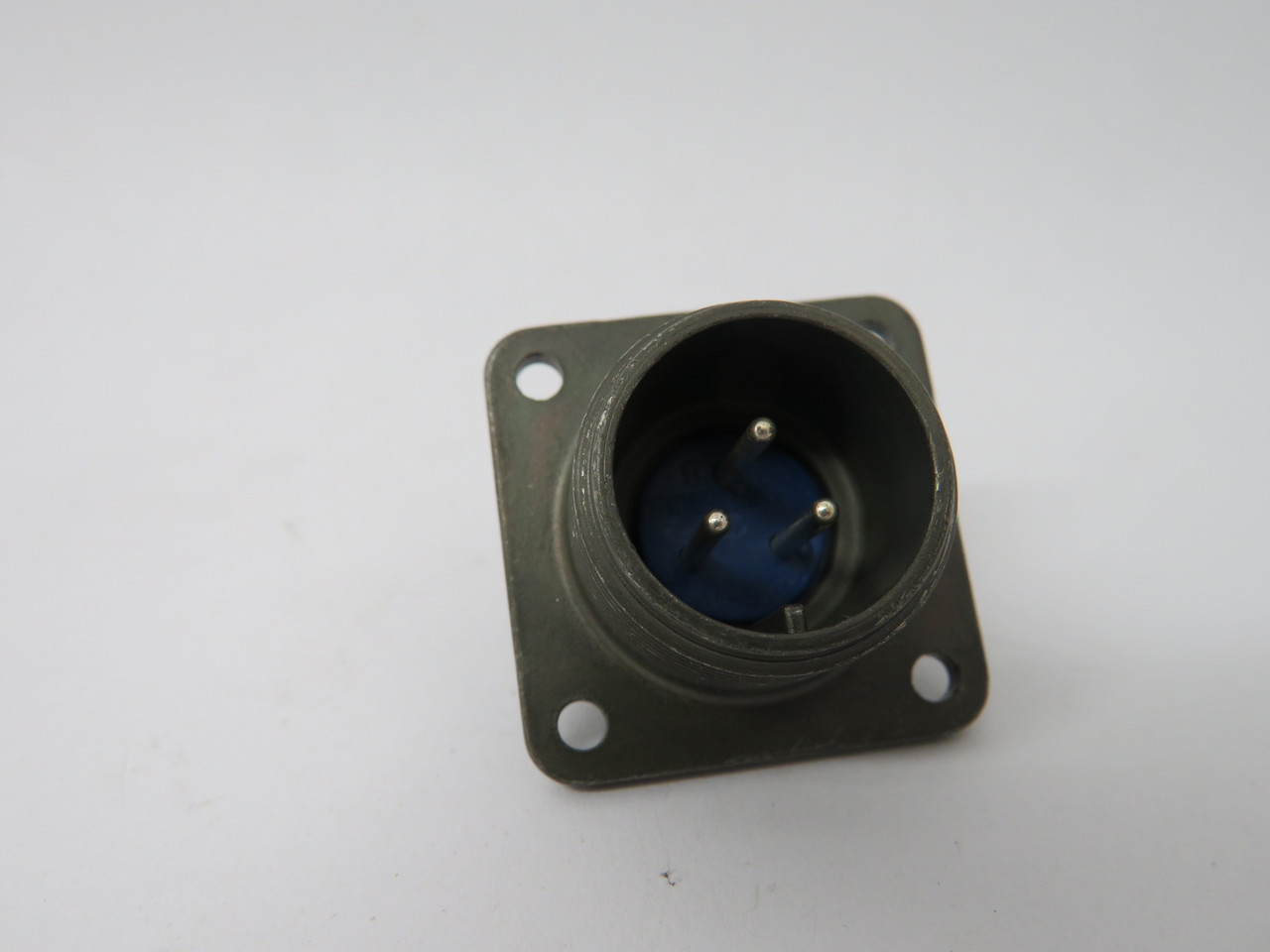 Amphenol MS3102A-14S-1P Male Circular Connector 3P 14S-1 Insert 13A 200VAC NOP