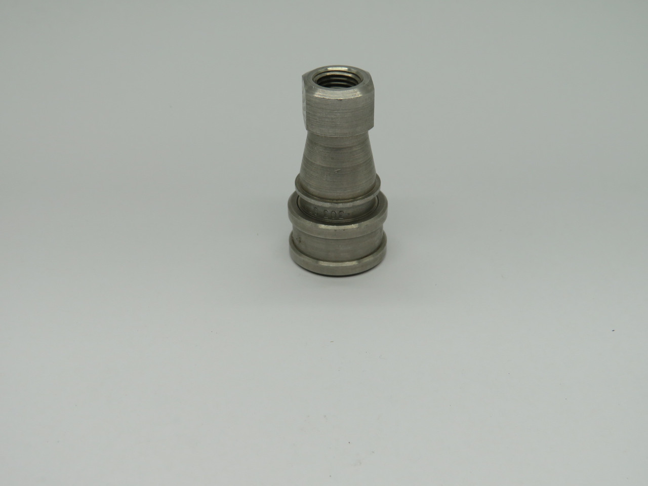 Tomco 3035-TH2-16-303 Stainless Steel Quick Disconnect 1/4" NPT Female NOP