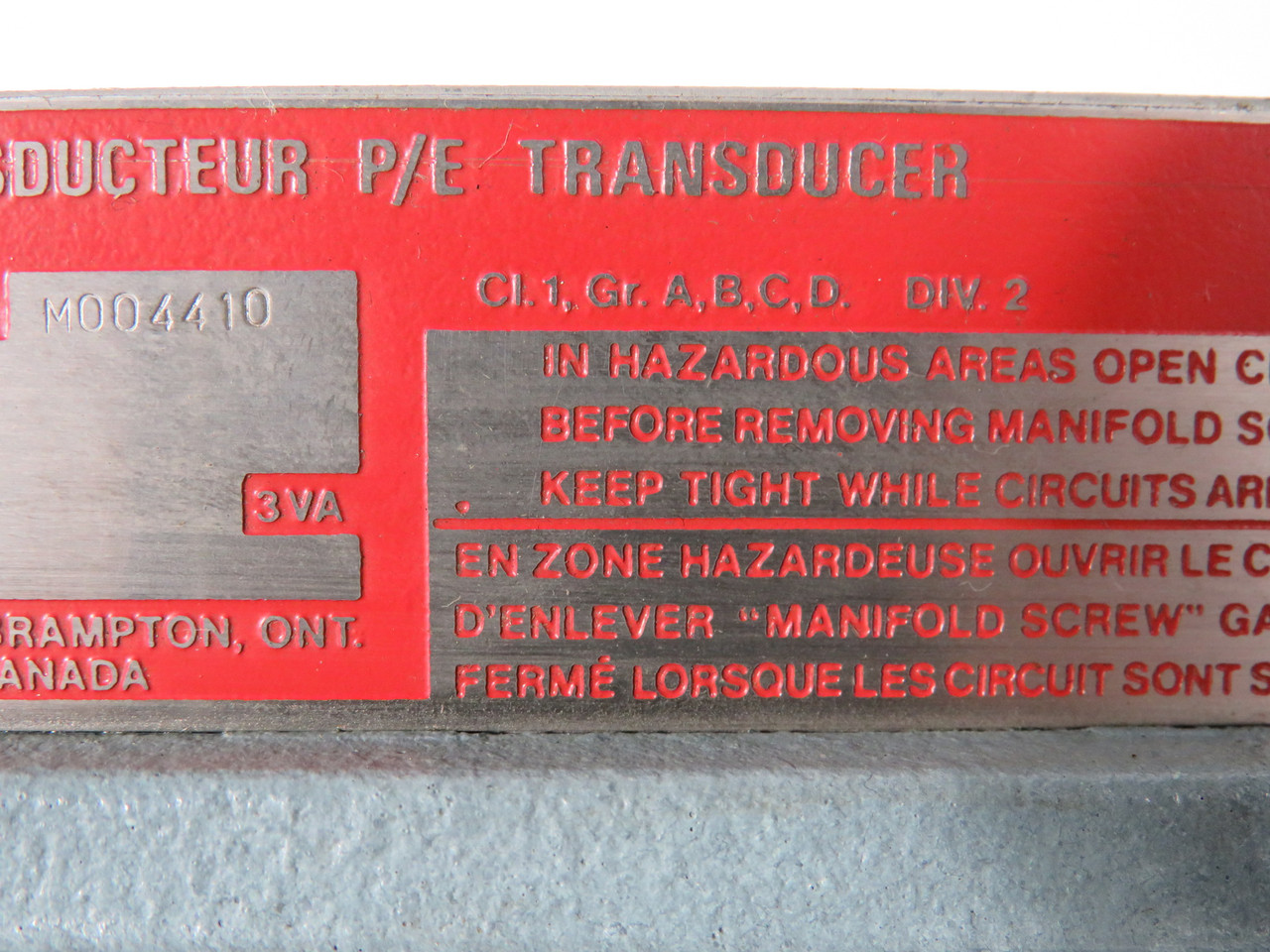 Moore 781P6 P/E Transducer 3-15 psi Input 4-20mA Output 115V BROKEN MOUNT USED