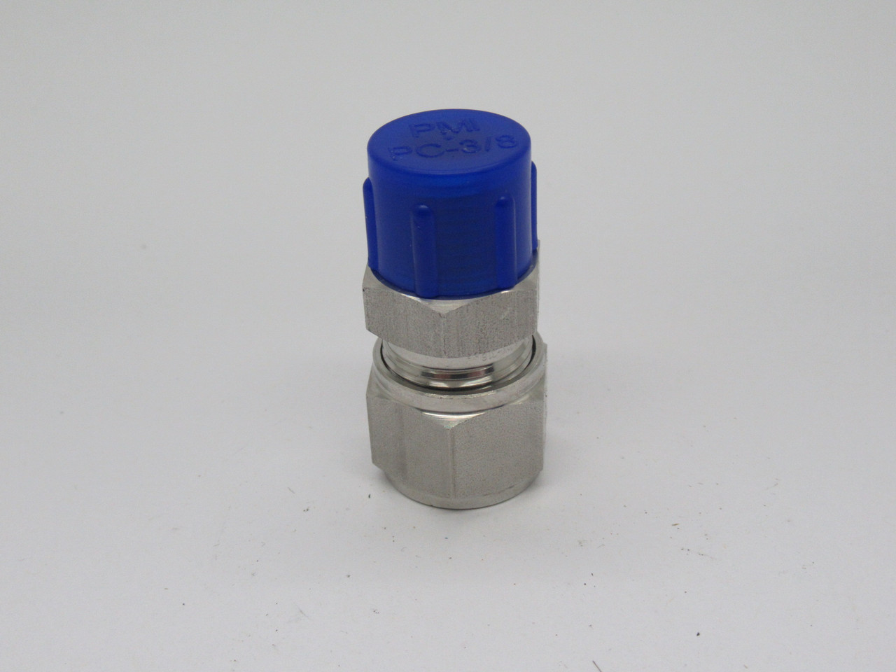 Hoke 8CM8316 Gyrolok Male Connector 1/2" Tube OD 1/2" Pipe Thread NOP