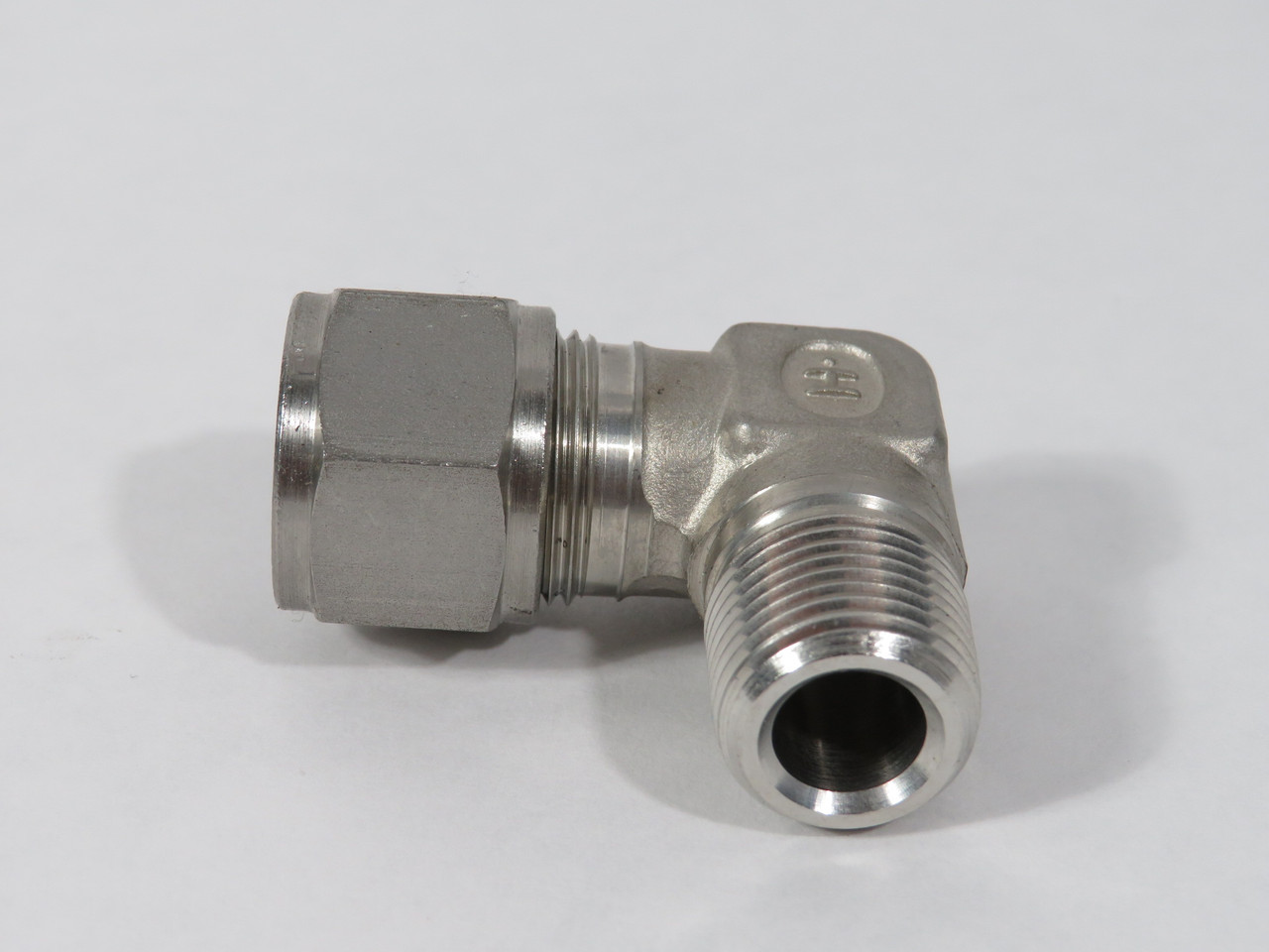 Hoke 8LM6316 Gyrolok Male Elbow 1/2" Tube OD 3/8" Pipe Thread NOP