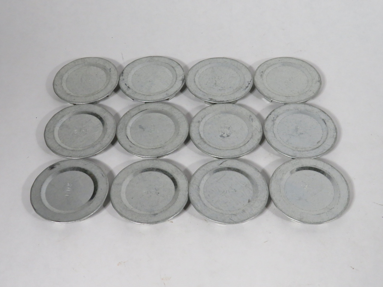 Hubbell KO150 Steel Knockout Seal 1-1/2" Lot of 12 SHELF WEAR NEW