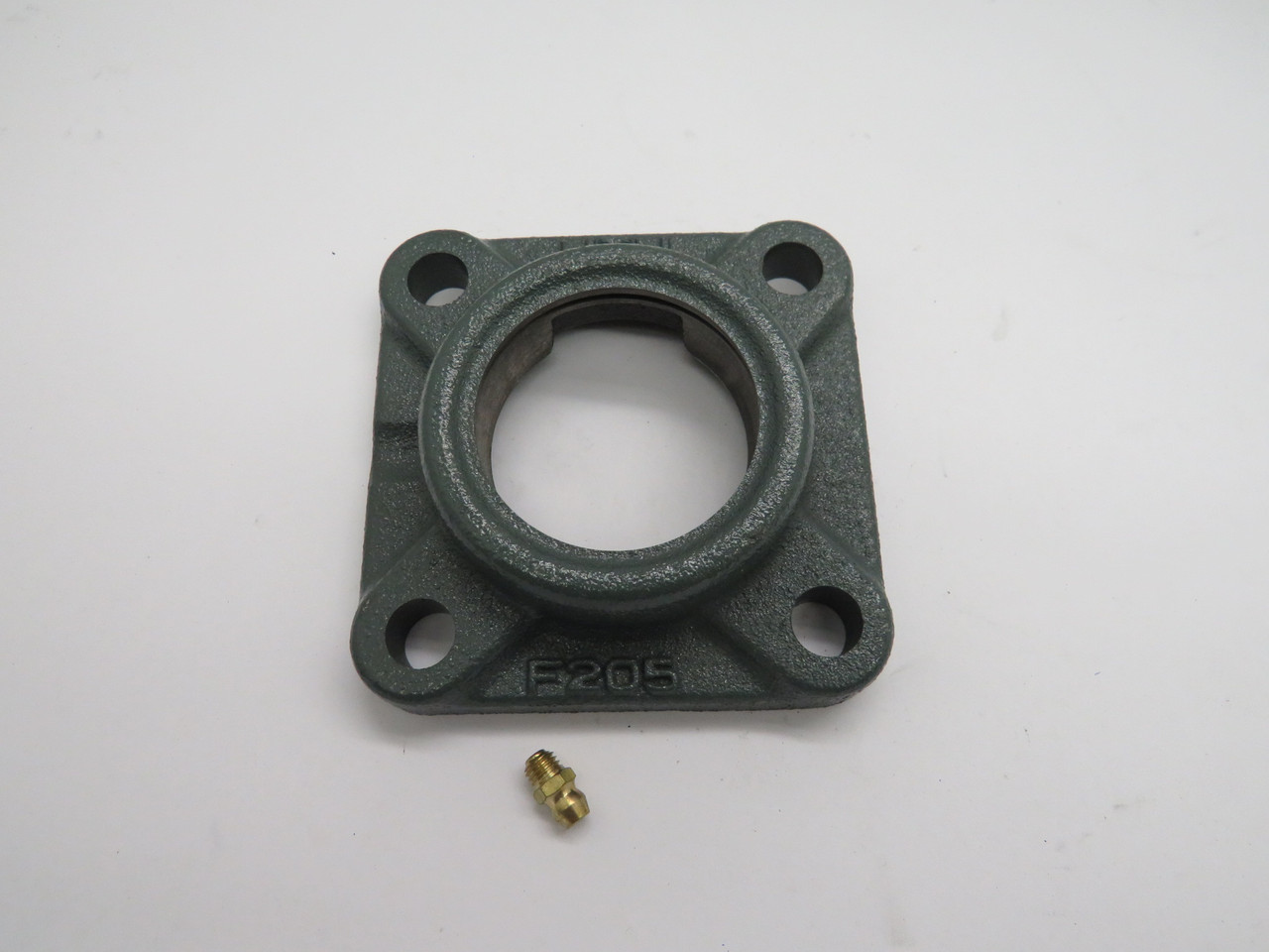 NTN F205D1 4-Bolt Flange Bearing Housing 95mm Length 34.1mm W COS DMG NEW