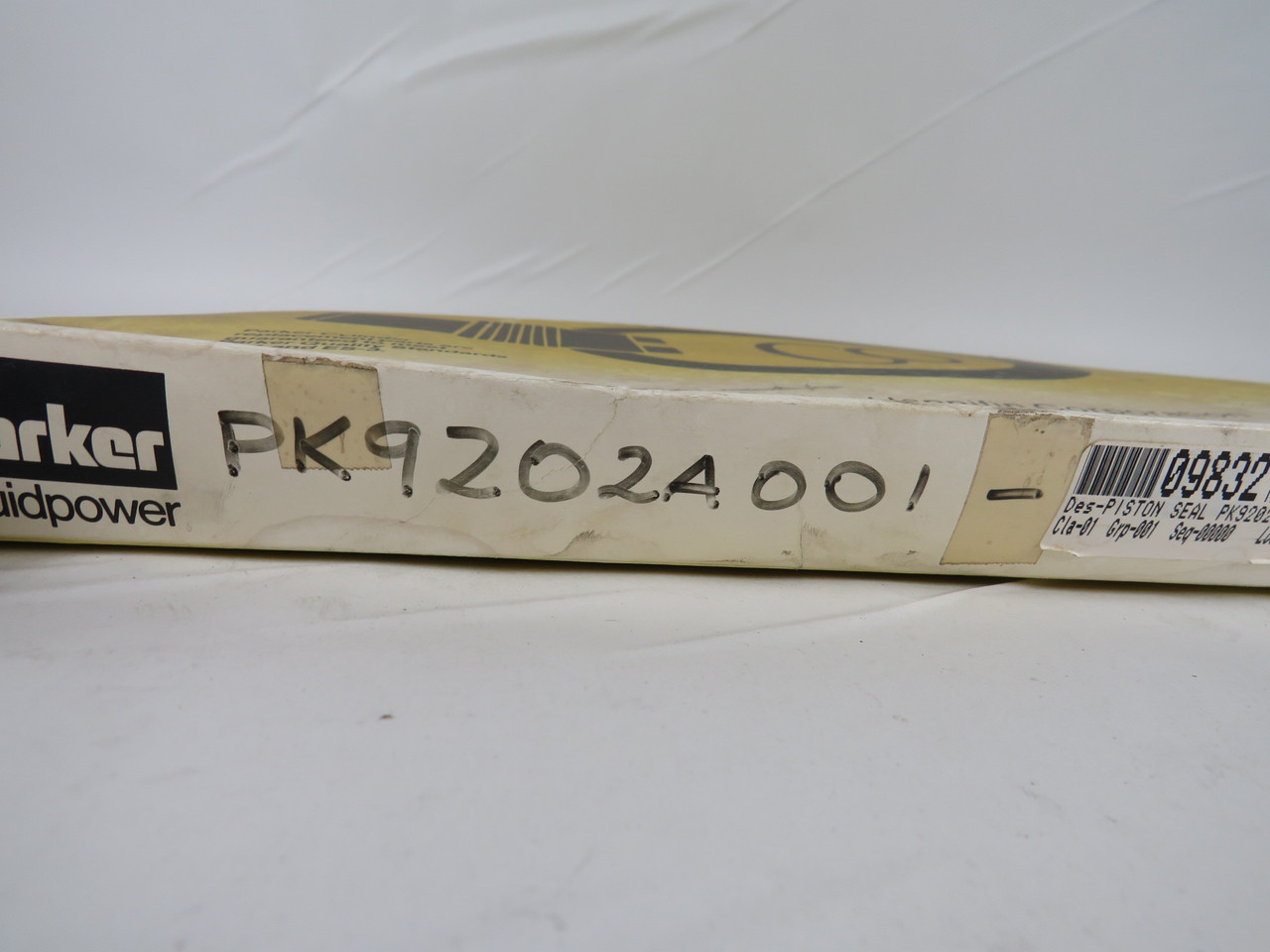 Parker PK9202A001 12" Cylinder Service Kit Damaged Box NEW