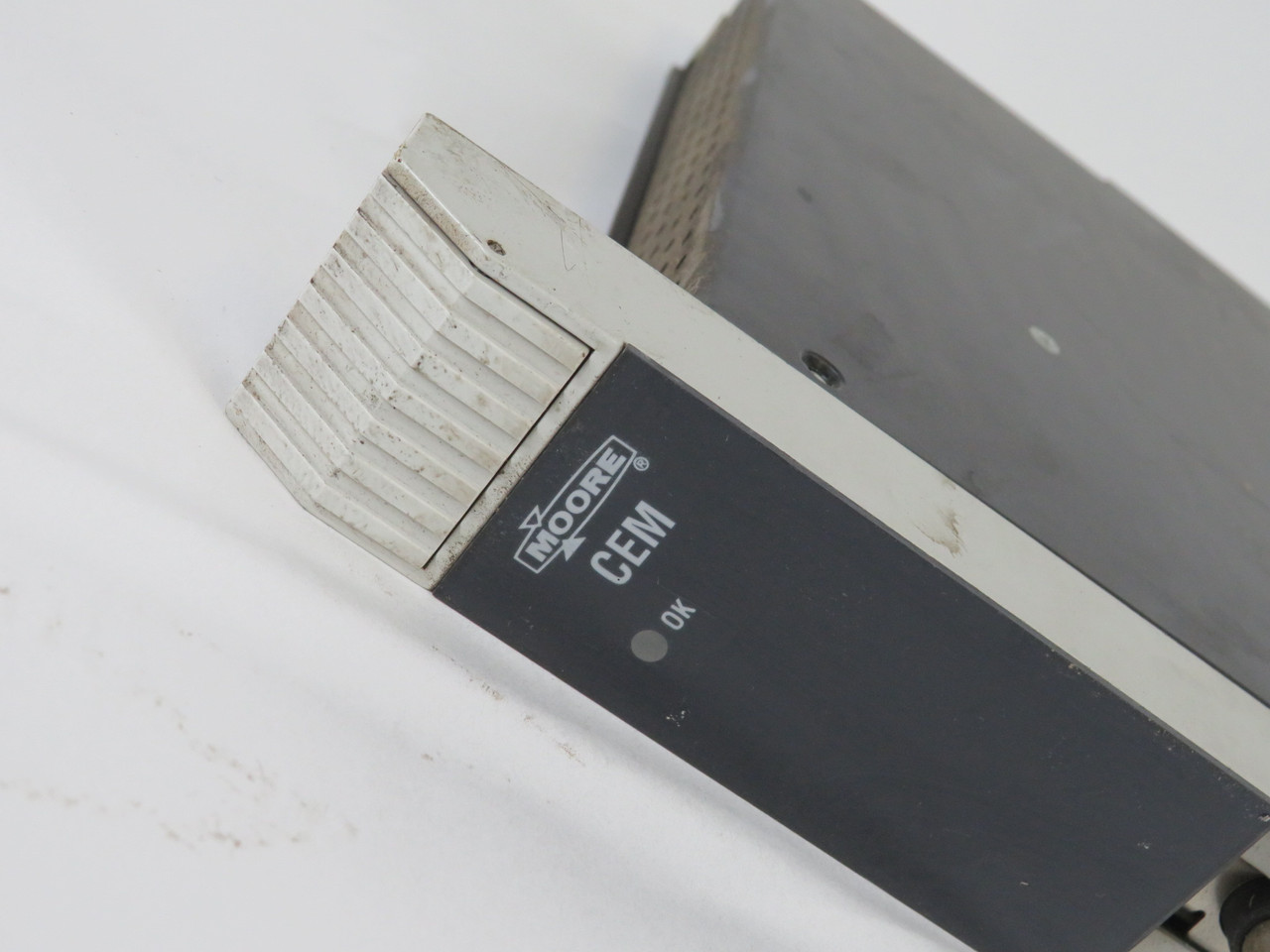 Moore 16158-1/OH Computer Expansion Module 24VDC 0.75A Missing Cover USED