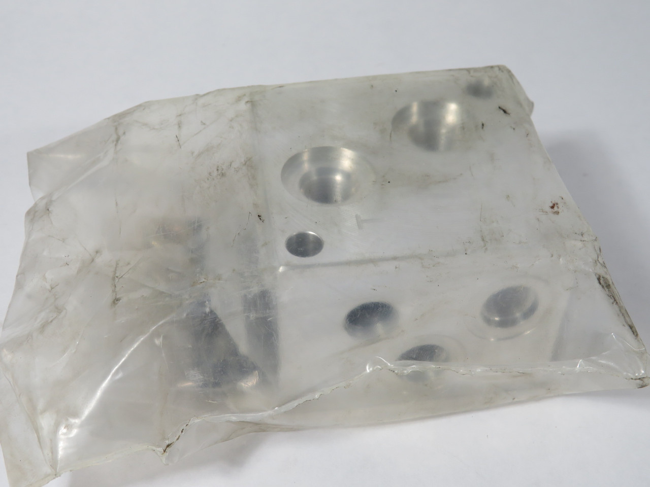 Daman AD03SPRVC6S Aluminum Hydraulic Subplate with Relief Cavity -6 SAE NWB