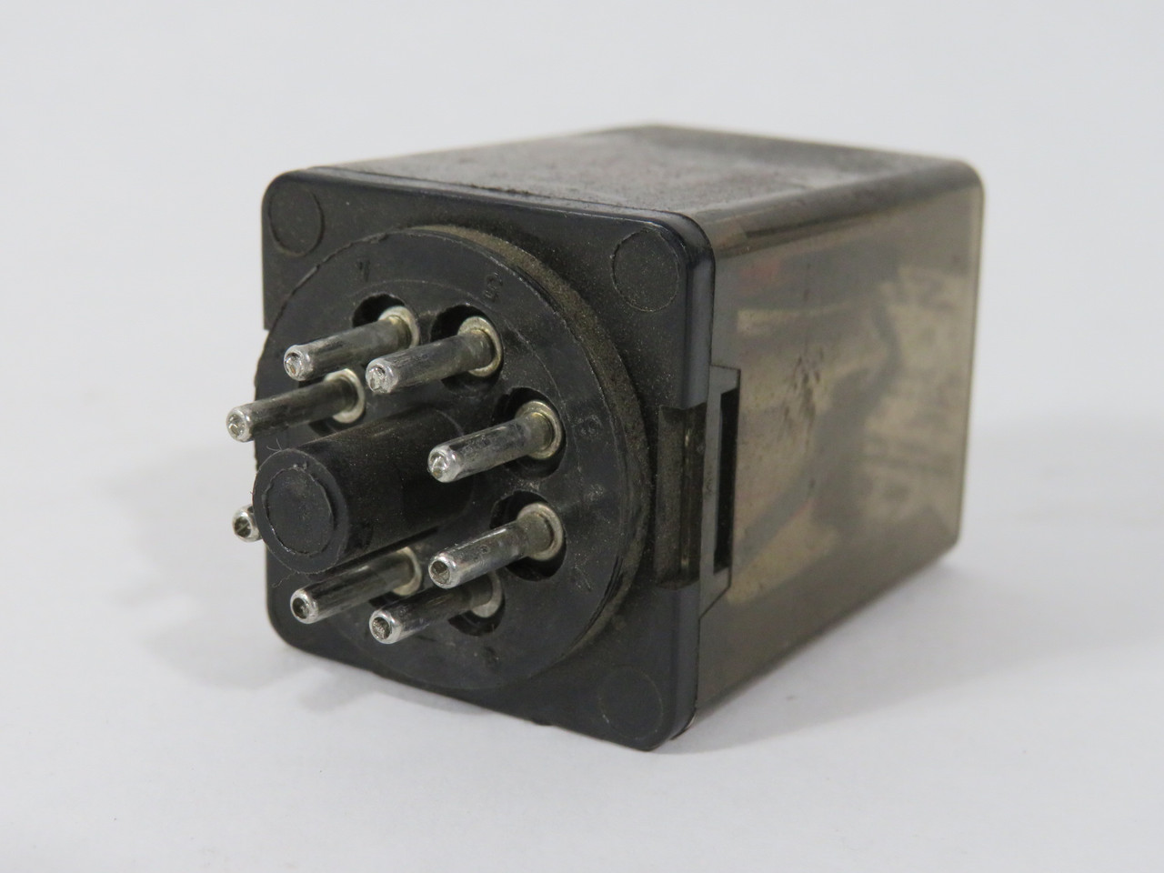 Schrack RL205024 CAD11A10/024 Relay 24V 10A@120V 1/6HP@240V 8-Pin USED