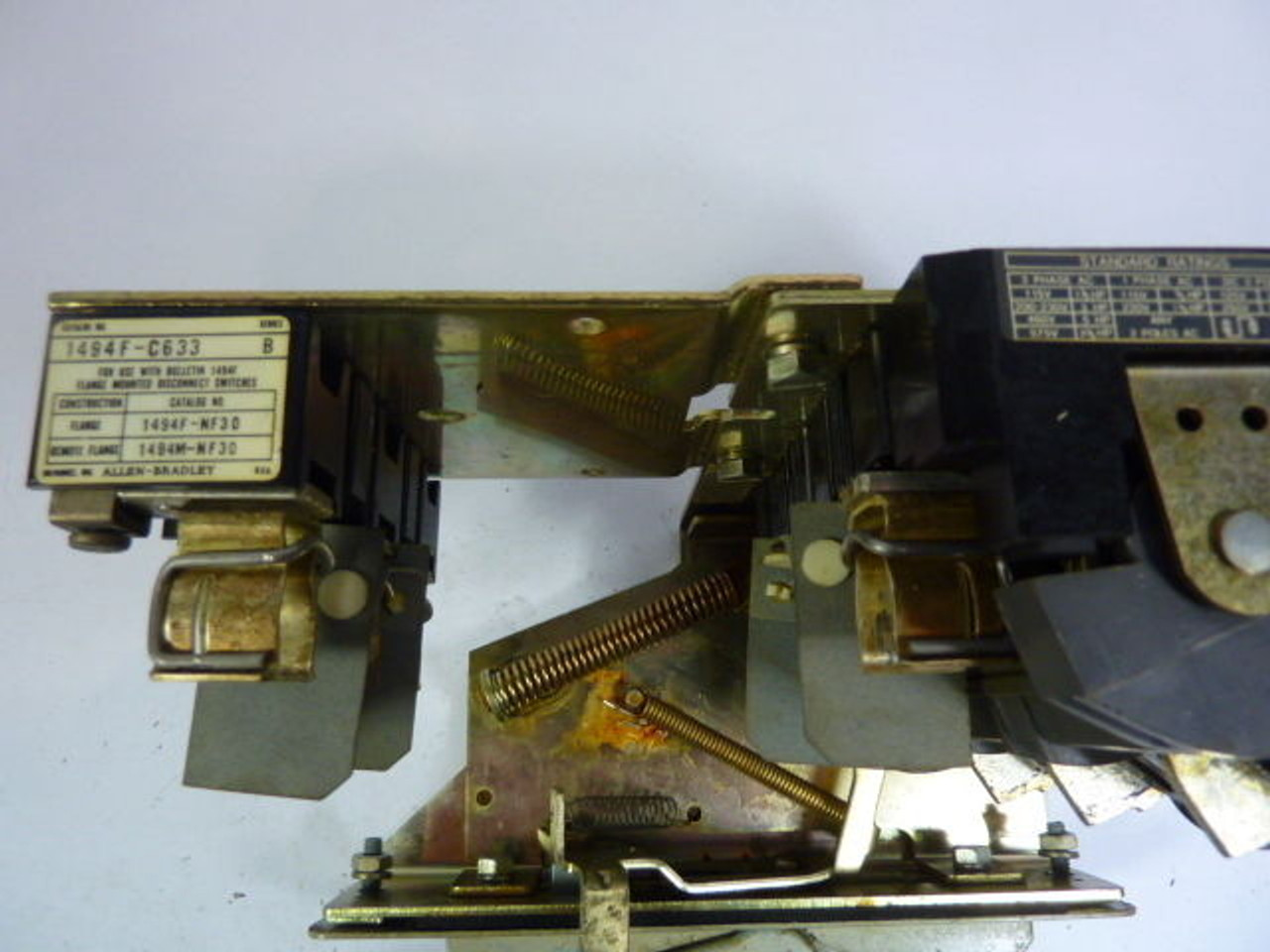 Allen-Bradley 1494F-NF30/1494F-C633 Disconnect Switch w/ Fuse Block USED