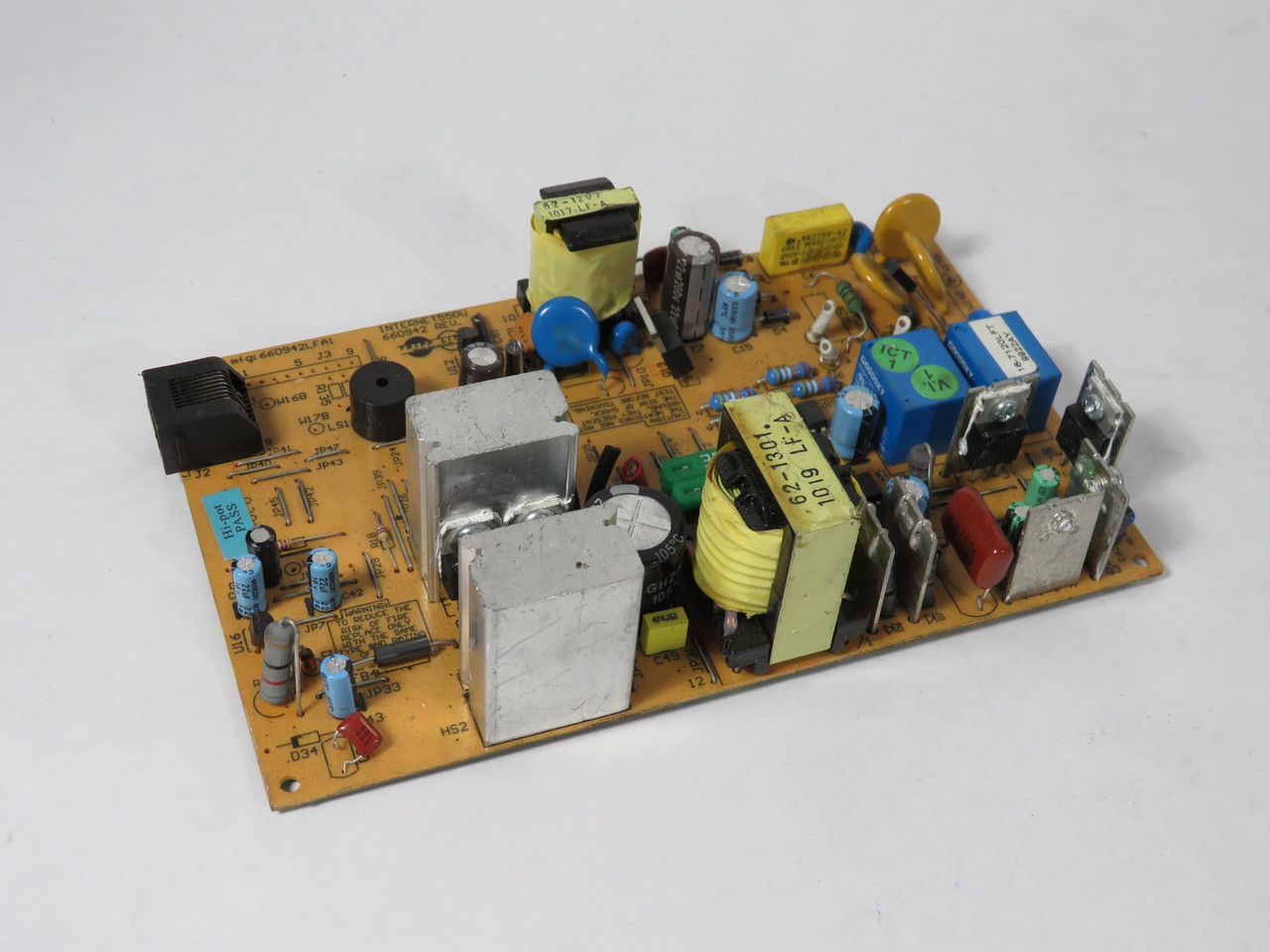 Tripp Lite 660942LFA1 Power Supply Board for INTERNET550U USED