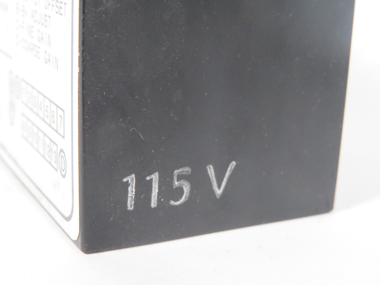 Omega Engineering DMD-465 Strain Amplifier/Signal Conditioner 115V USED