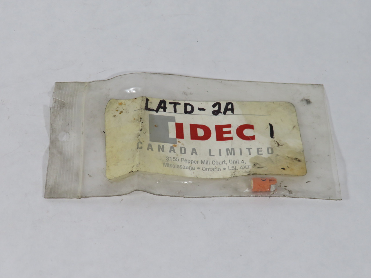 IDEC LATD-2A LED Lamp for Pilot Light Amber NWB