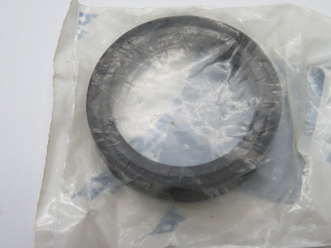 Hyster 266733 Oil Seal 70mmOD 54mmID 12mmW NWB