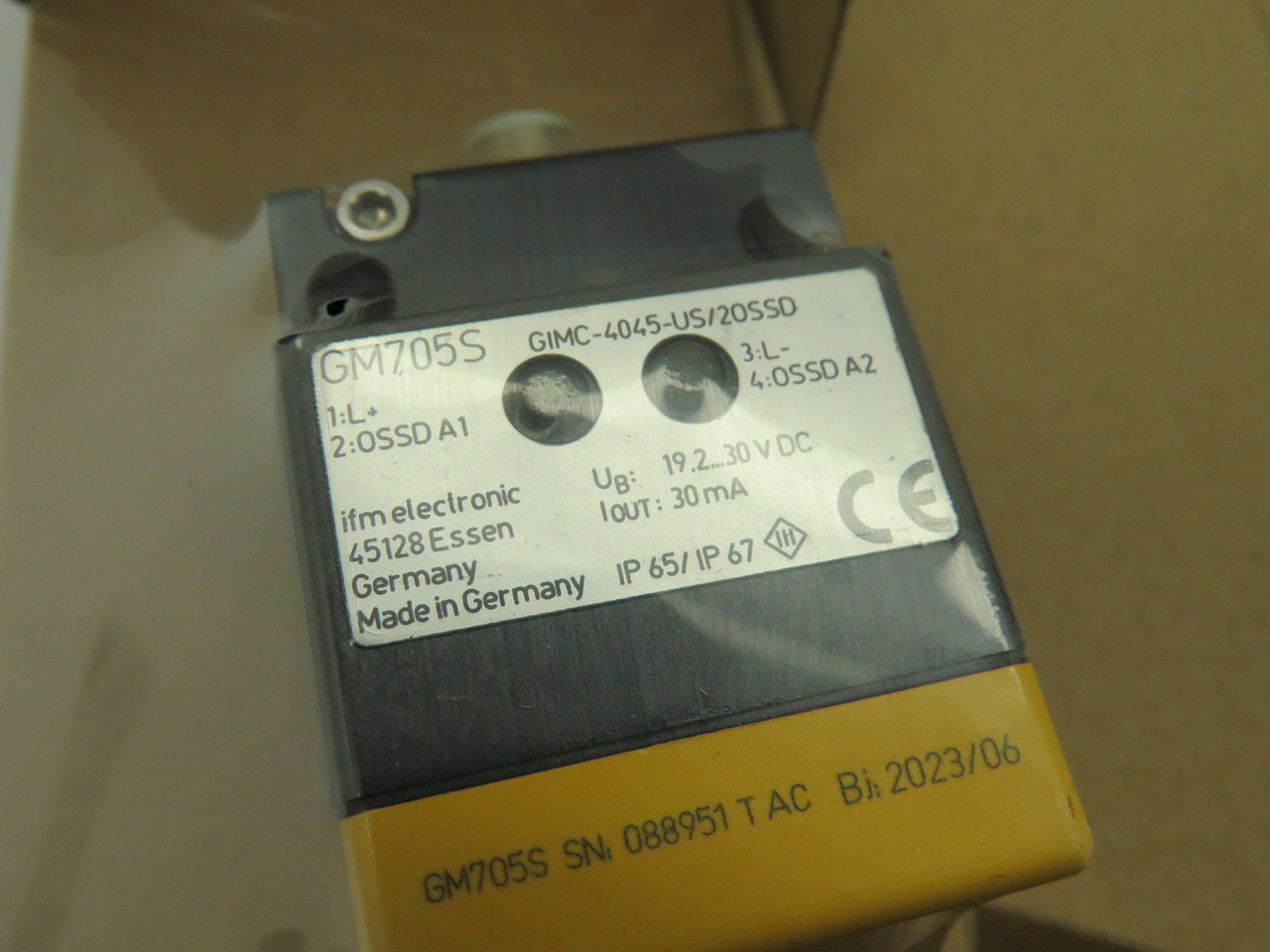 IFM Electronic GM705S Fail-Safe Inductive Sensor 19.2-30VDC 4-20mm NEW