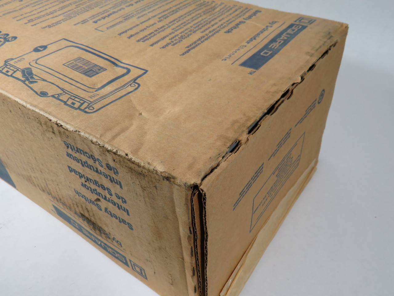 Square D CH363AWK Safety Switch 100A 600V 50/60HZ SEALED BOX DMG NEW