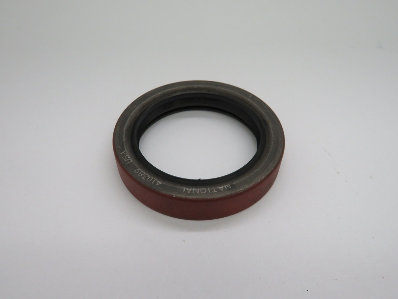 National 410389 Oil Seal 2.754" OD 0.500" W SHELF WEAR NOP