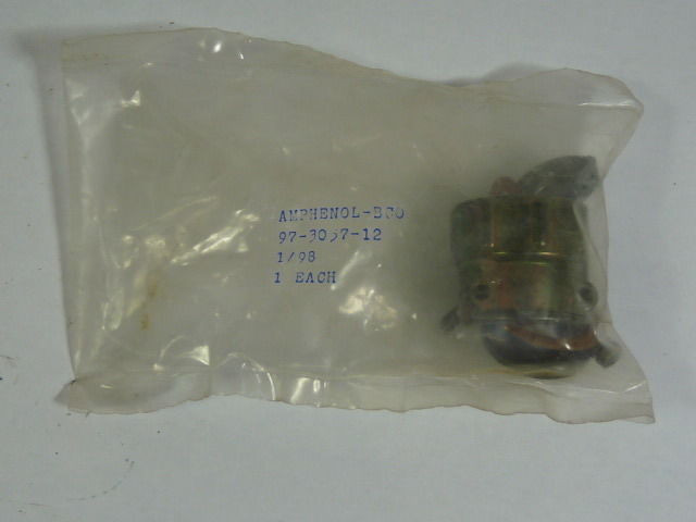 Amphenol 97-3057-12 Cable Gland Clamp for 97 Series Circular Connectors NWB