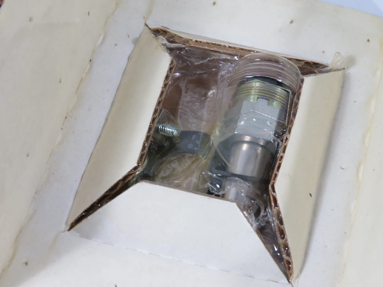 Asco 304853 Solenoid Valve Rebuild Kit PACKAGE DAMAGE NEW