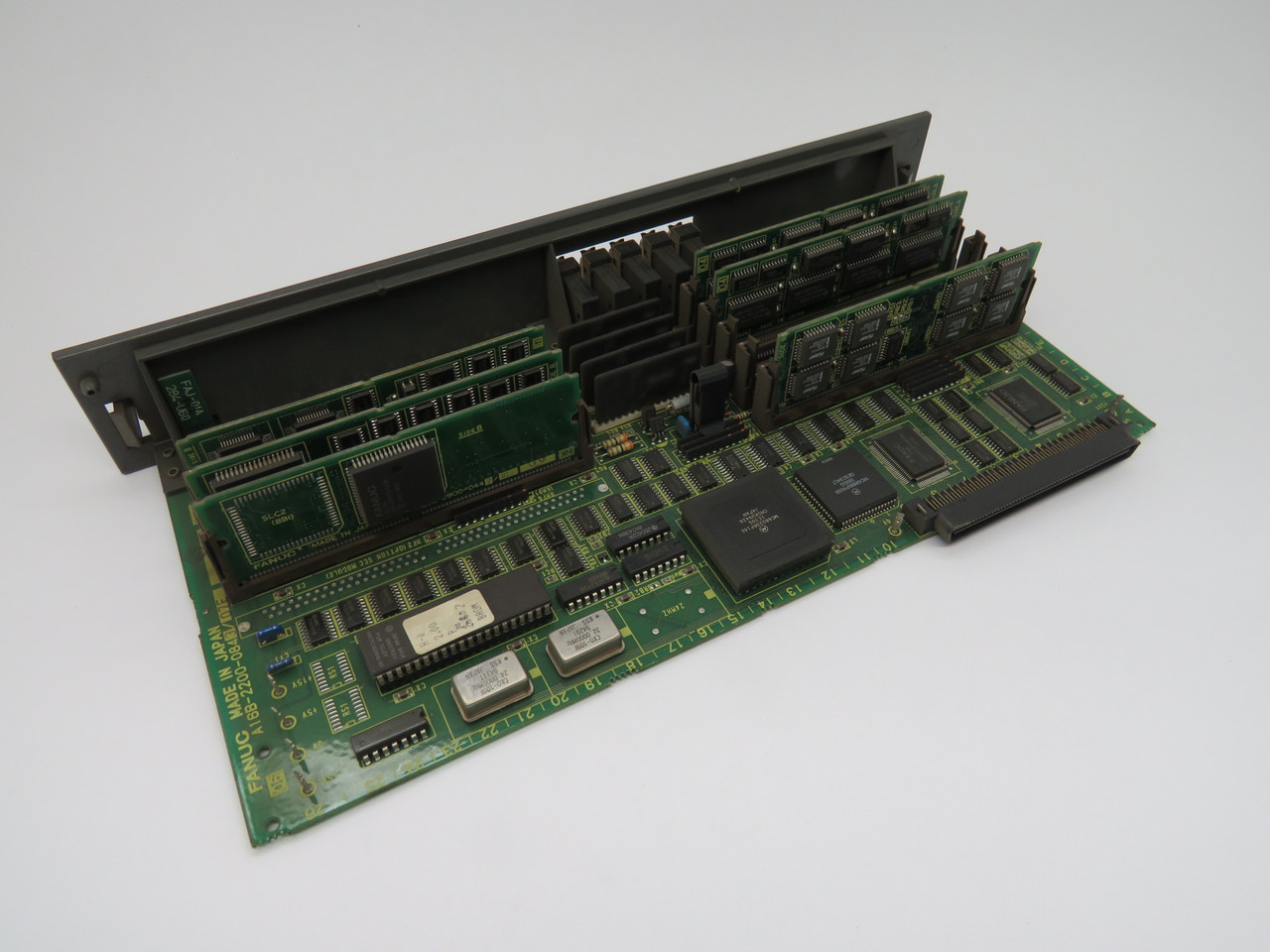 Fanuc A16B-2200-0843 CPU PC Board SCC Conn USED