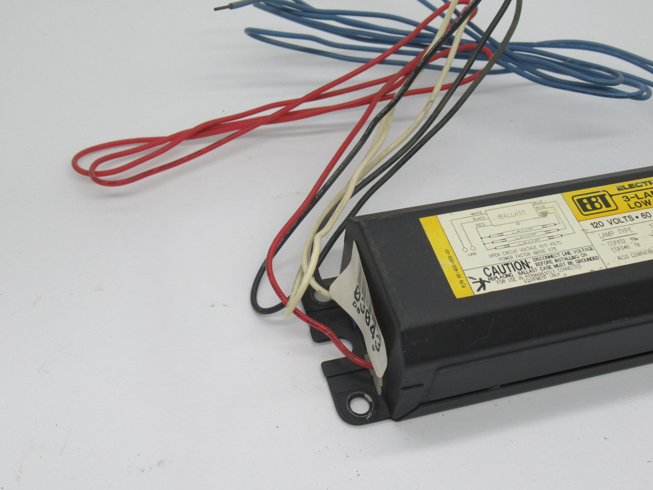 Electronic Ballast Tech SSB2-120/3/32IS LH Low Harmonic Ballast 120V 60Hz NOP