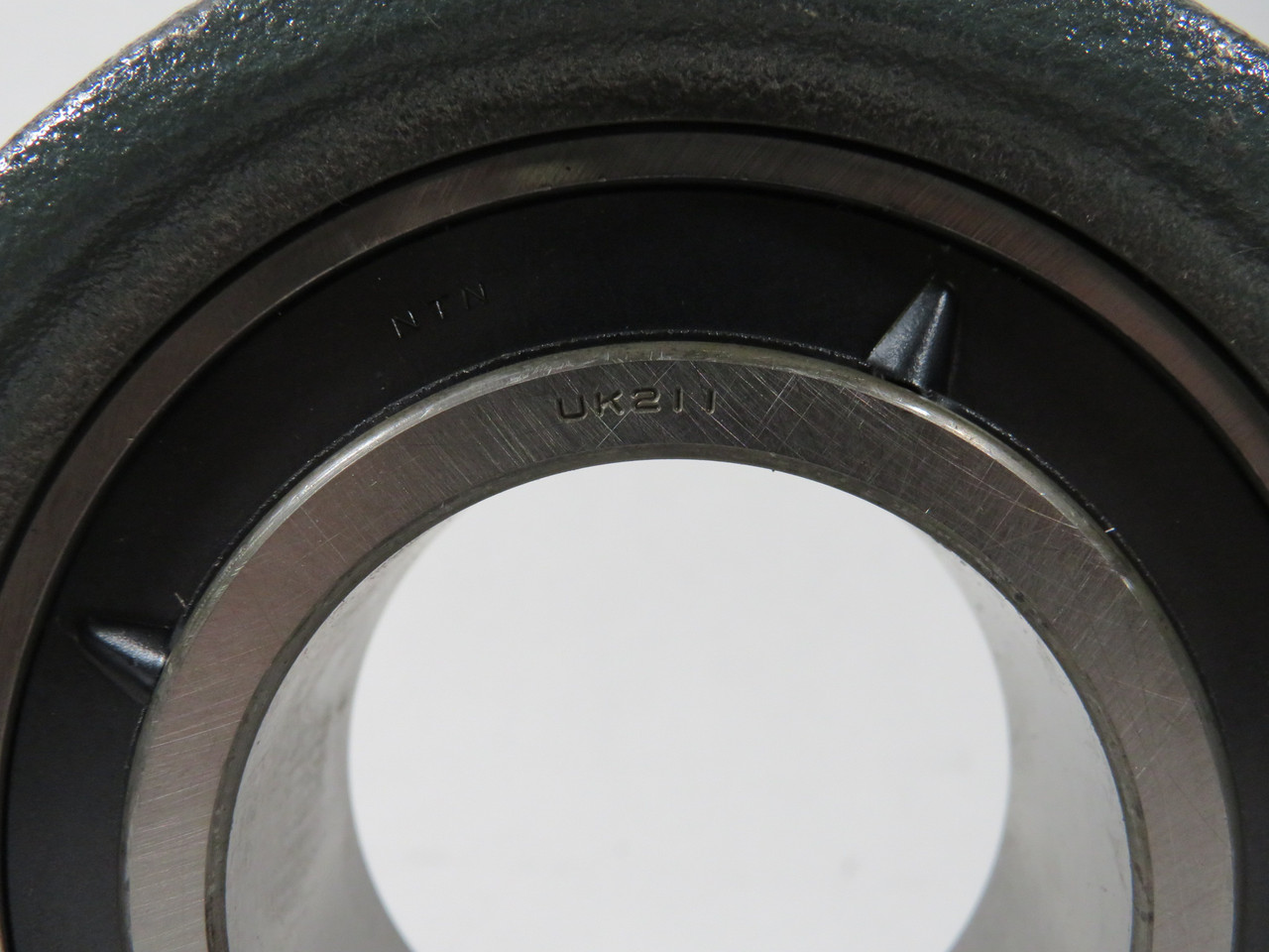 NTN UKP211D1 Pillow Block Bearing 2-Bolt 55mm Bore SHELF WEAR NEW